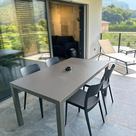 Casa 32 Loft - Garda Lägenhet